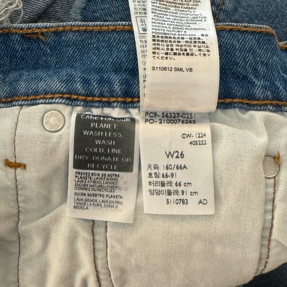 Levi's 501 Original Medium Blue Denim Shorts - Picture 8 of 8